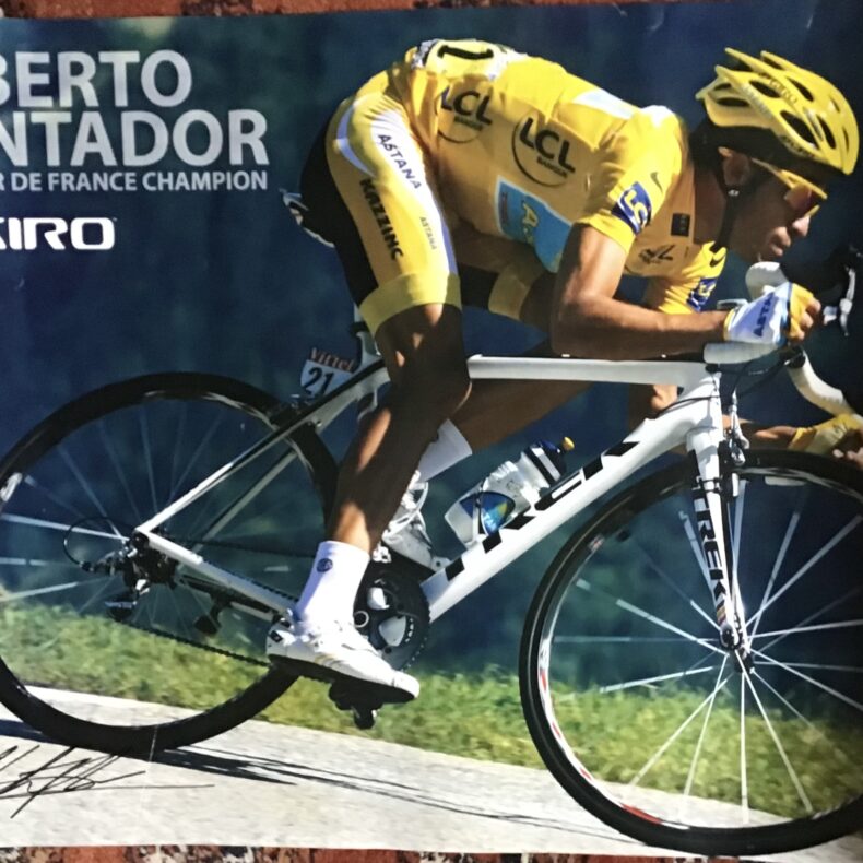 Giro mit Original Contador Autogramm